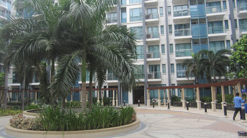 Palm Tree Condos Near Mnl Airport Terminal 3 By Elr Manila Esterno foto